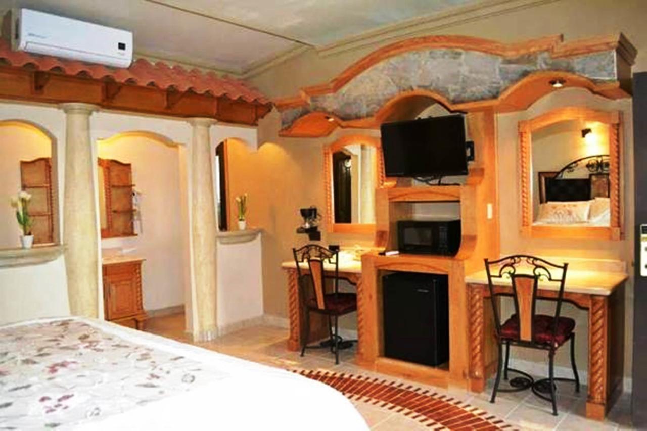Maria Bonita Suites Agua Prieta 部屋 写真