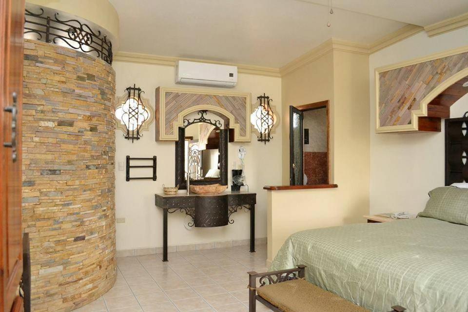 Maria Bonita Suites Agua Prieta エクステリア 写真